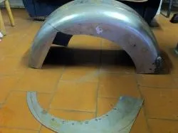 Як виготовити заднє крило на мотоцикл з заготівлі (тюнінгові колеса для мотоциклів) Як виготовити заднє крило на мотоцикл з заготовки