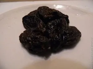 Картопля тушкована з чорносливом (картопля) Картопля тушкована з чорносливом