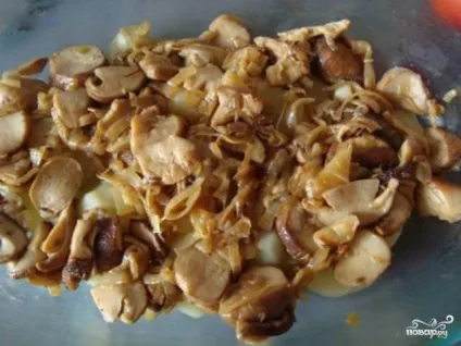Картопля, запечена з м'ясом і грибами - покроковий рецепт з фото на (запечений) Картопля, запечена з м'ясом і грибами - покроковий рецепт з фото на