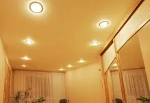 Який натяжна стеля краще матовий або глянсовий відгуки та фото, що краще, як зробити вибір і