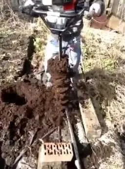 Як зробити хвіртку в паркані з профнастилу і дерева своїми руками (паркані) Як зробити хвіртку в паркані з профнастилу і дерева своїми руками