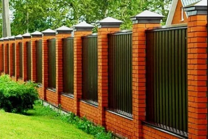Як зробити і поставити рівно стовпи забору і прикрутити до них профнастил (стовпи) Як зробити і поставити рівно стовпи забору і прикрутити до них профнастил