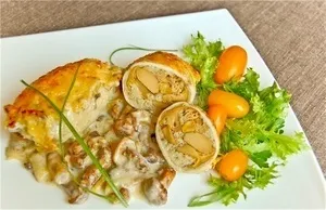 Кальмари, фаршировані грибами і куркою - рецепти кулінарії