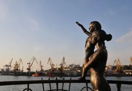 Як я з ним живу чоловік - моряк (моряк) Як я з ним живу чоловік - моряк