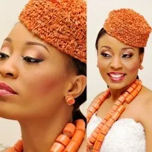 Коралові намиста (86 фото) з чим носити моделі з натурального червоного коралу, як відрізнити їх від (носити) Коралові намиста (86 фото) з чим носити моделі з натурального червоного коралу, як відрізнити їх від