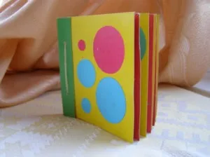 Книга своїми руками з картону