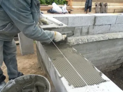 Кладка газосилікатних блоків технологія виконання (рядів газосилікатних блоків) Кладка газосилікатних блоків технологія виконання