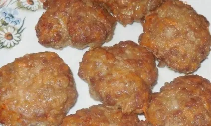 Котлети з моркви (пісні, з манкою) найкращі рецепти (котлети з моркви) Котлети з моркви (пісні, з манкою) найкращі рецепти