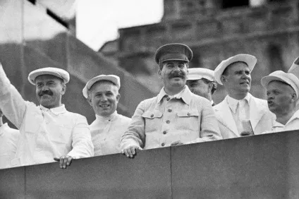 Кінець відлиги як закінчилася епоха Микити Хрущова - мережеве видання М24 - Київ 24 (розповідає Ніна Хрущова) Кінець відлиги як закінчилася епоха Микити Хрущова - мережеве видання М24 - Київ 24