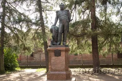 Кронштадт - самостійна поїздка з Харкова