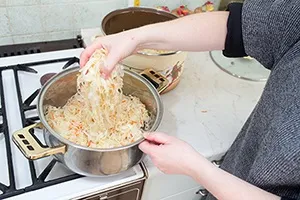 Квашена капуста для схуднення властивості, застосування, дієти