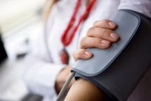 Лікування гіпертонії після ішемічного інсульту - вплив гіпертонії на координацію (КФС і гіпертонія) Лікування гіпертонії після ішемічного інсульту - вплив гіпертонії на координацію
