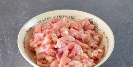 Курячий рулет з желатином в харчовій плівці рецепти з фото (плівці) Курячий рулет з желатином в харчовій плівці рецепти з фото