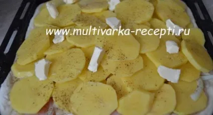Курник в духовці (рецепт з куркою і картоплею) (куркою) Курник в духовці (рецепт з куркою і картоплею)