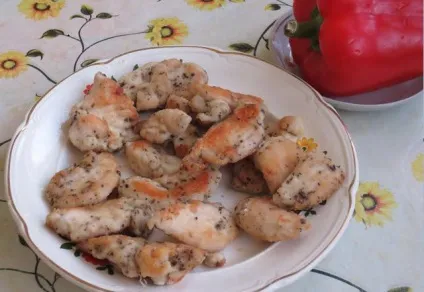 Курячі медальйони з грудки (філе) Курячі медальйони з грудки