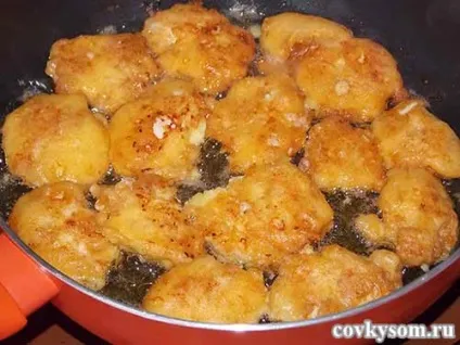 Курка в сирному клярі