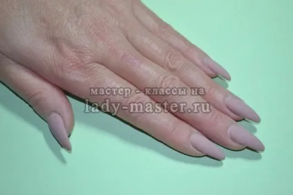 Лиття на нігтях покроково, майстер - клас з фото (Сушити УФ-лампі хвилини) Лиття на нігтях покроково, майстер - клас з фото