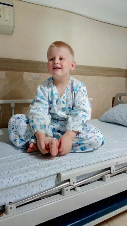 Люди добрішими, ніж я думала раніше (олег чернов аутизм сеул стовбурові клітини збір коштів) Люди добрішими, ніж я думала раніше