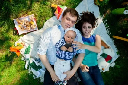Мамі, яка не любить фотографуватися