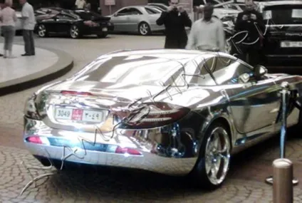Матові автомобілі, матовий колір машини (матовий білий колір) Матові автомобілі, матовий колір машини