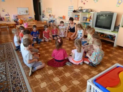 Майстер-клас з виготовлення барабанів «веселі барабанчики» (барабанів) Майстер-клас з виготовлення барабанів «веселі барабанчики»
