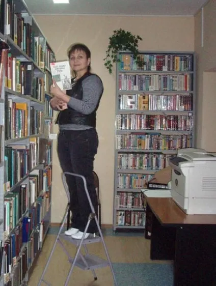 Майстер-клас зі створення книжкової виставки в бібліотеці (книги представлені виставці) Майстер-клас зі створення книжкової виставки в бібліотеці