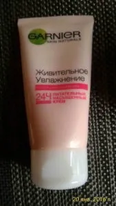 Крем для обличчя гарньер, відгуки про 4 різних продуктах