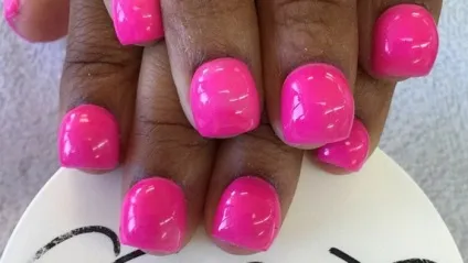 Круглі опуклі нігті bubblenails - нова модна тенденція