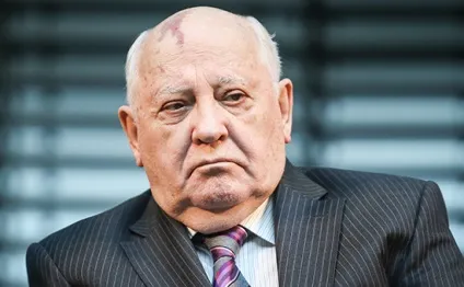 Михайло горбачев помер