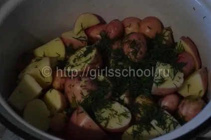 Молода картопля на сковороді, як смачно приготувати молоду картоплю рецепт з фото, жіноча школа (картопля) Молода картопля на сковороді, як смачно приготувати молоду картоплю рецепт з фото, жіноча школа