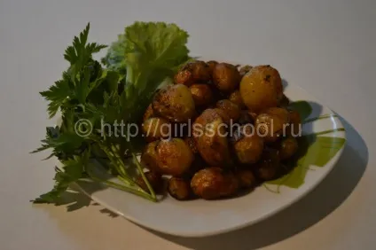 Молода картопля на сковороді, як смачно приготувати молоду картоплю рецепт з фото, жіноча школа (картопля) Молода картопля на сковороді, як смачно приготувати молоду картоплю рецепт з фото, жіноча школа