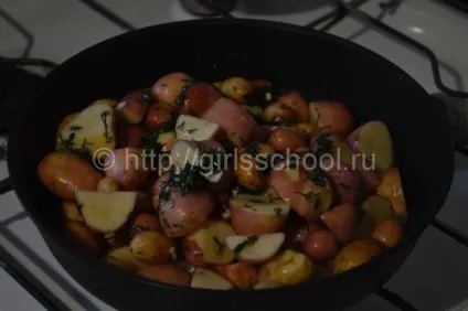 Молода картопля на сковороді, як смачно приготувати молоду картоплю рецепт з фото, жіноча школа (сковороді) Молода картопля на сковороді, як смачно приготувати молоду картоплю рецепт з фото, жіноча школа
