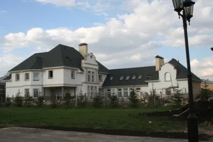 Монтаж мансардних вікон вартість, ремонт і сервіс (вартість установки мансардних вікон) Монтаж мансардних вікон вартість, ремонт і сервіс