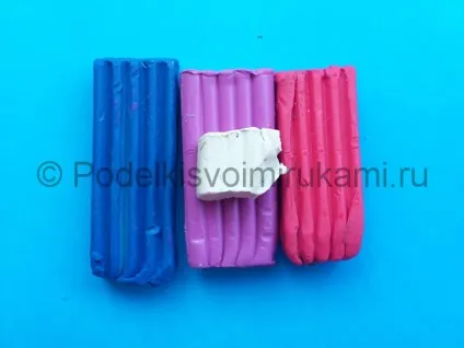 Морський коник з пластиліну