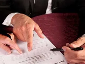Спадкове правонаступництво універсальне і сингулярне (спадкове) Спадкове правонаступництво універсальне і сингулярне