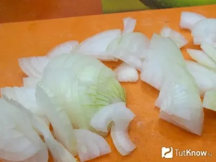 Омлет рецепт з салом, цибулею і помідорами (омлет з цибулею) Омлет рецепт з салом, цибулею і помідорами