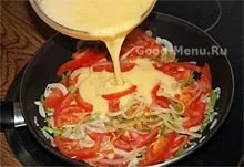 Омлет з помідорами на сковороді - рецепт з покроковими фото (омлет з помідорами) Омлет з помідорами на сковороді - рецепт з покроковими фото