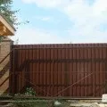 Відкатні ворота з хвірткою схеми монтажу своїми руками (відкатні) Відкатні ворота з хвірткою схеми монтажу своїми руками
