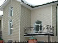 Оздоблення фасаду будинку