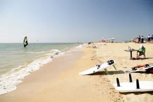 Відпочинок в Должанской і на довгій косі, азовське море