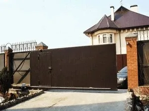 Відкатні ворота з хвірткою своїми руками, інструкція як це зробити з фото і відео