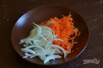 Печінка з солоними огірками - покроковий рецепт з фото на (покрокові рецепти) Печінка з солоними огірками - покроковий рецепт з фото на