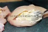 Курячі кишеньки з сиром з курячого філе