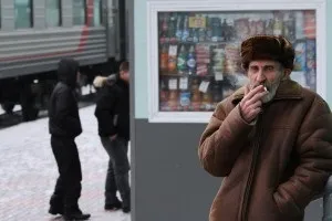 Куріння біля під'їзду житлового будинку що говорить закон (говорить) Куріння біля під'їзду житлового будинку що говорить закон