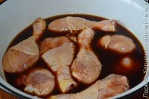 Курка в карамельному соусі