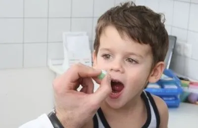 Лікування аденоидита у дітей препарати, ліки та антибіотики (препарати) Лікування аденоидита у дітей препарати, ліки і антибіотики