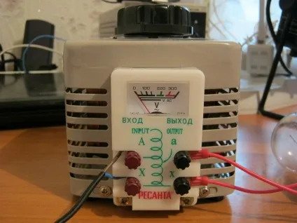 Латр (лабораторний автотрансформатор) (лабораторний) Латр (лабораторний автотрансформатор)