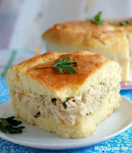 Пиріг з куркою в соусі бешамель (пиріг) Пиріг з куркою в соусі бешамель