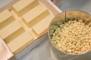 Плівковий віск для депіляції який купити, відгуки (фото, відео) (порівняно теплим воском) Плівковий віск для депіляції який купити, відгуки (фото, відео)