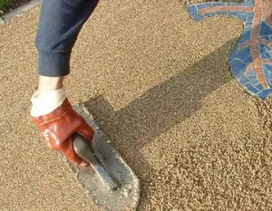 Покриття для дитячих майданчиків з гумової крихти своїми руками